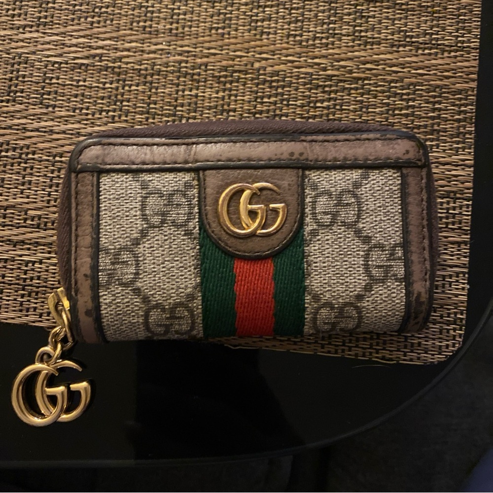 Gucci key case in supreme GG canvas